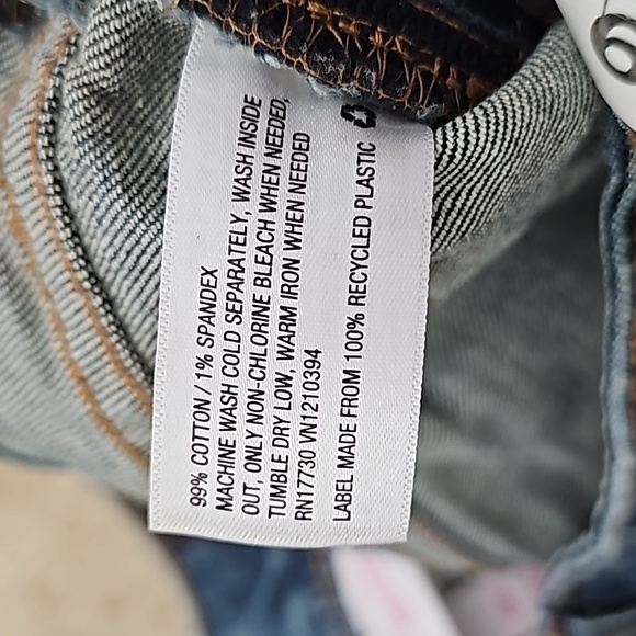 Isabel Maternity Midi Shorts - Picture 6 of 6